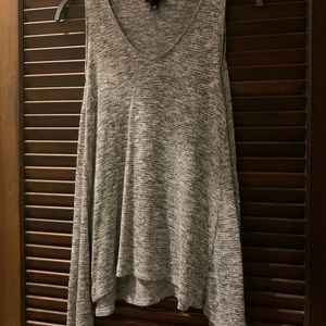 Knit V-Neck Flowy Tank in Heather Grey